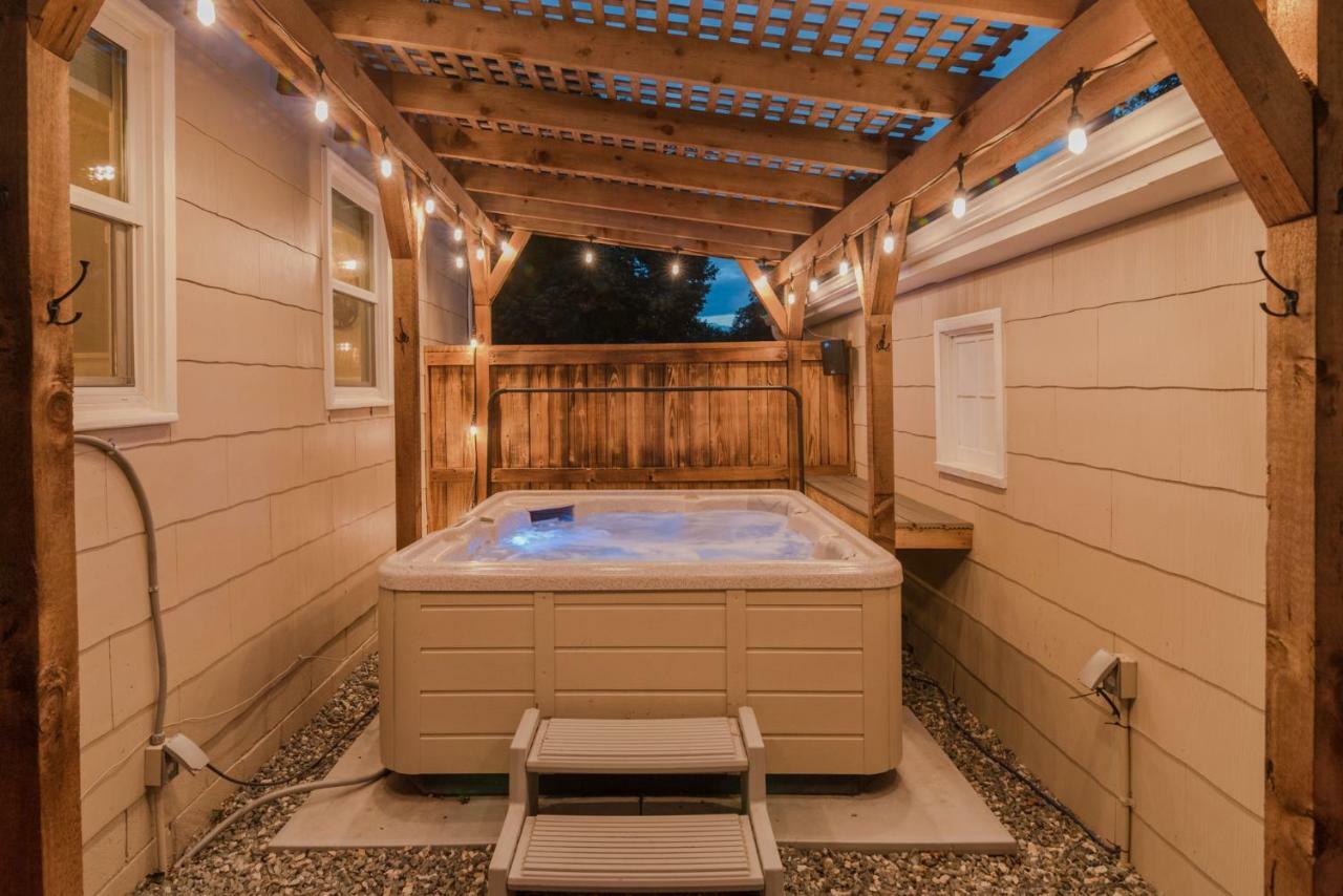Вилла Italian Style In Old Town With Private Hot Tub Форт Коллинс Экстерьер фото